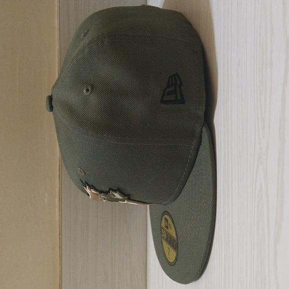 Toronto Blue Jays 40th Season 59Fifty Fitted Camo Hat Size 7 - Picture 4 of 6